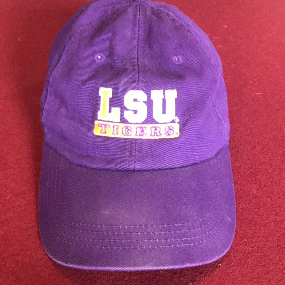 LSU country club golf hat